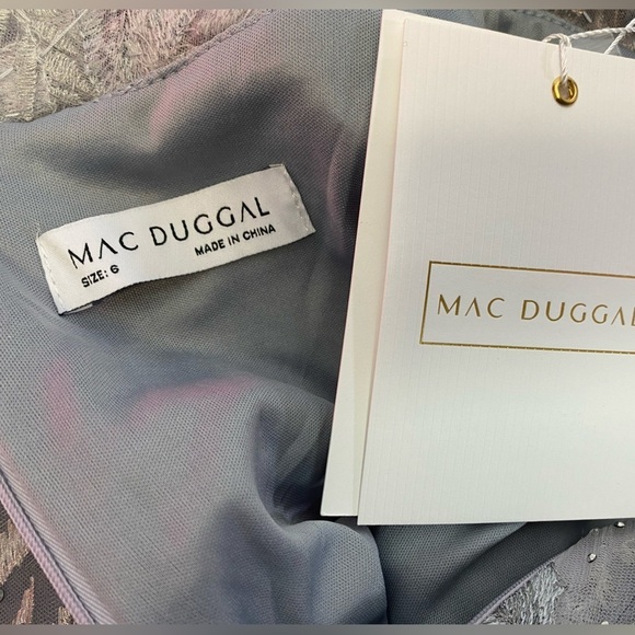 Mac Duggal Long Sleeve Beaded Applique Gown - Picture 11 of 13